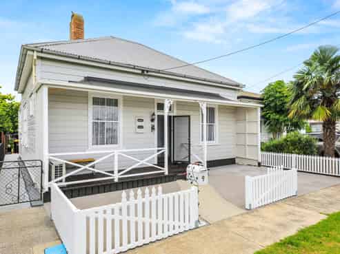 9 Corbett Street, Paeroa