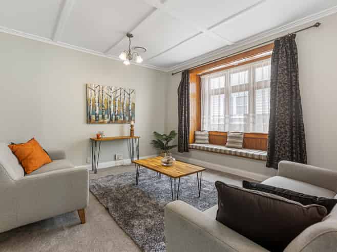 18 Walsh Road, Westown