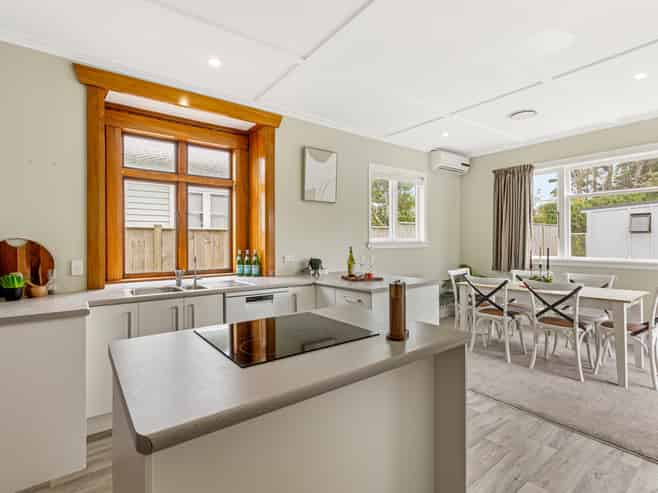 18 Walsh Road, Westown