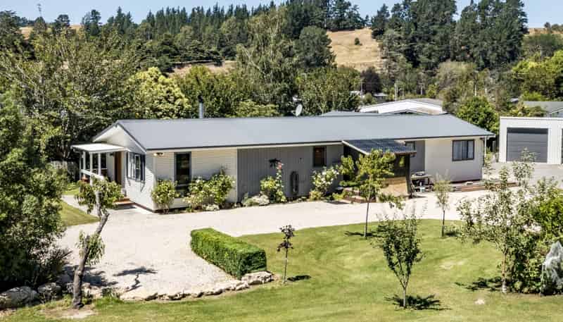 12 Achray Street, Waiau