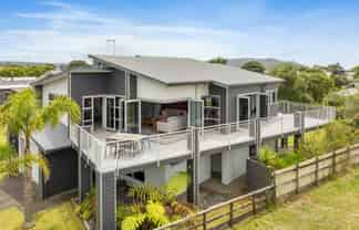 116 Patuwai Drive, Whangamata