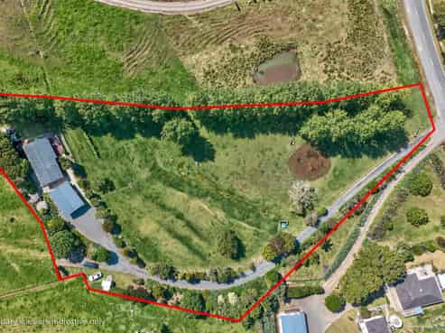 386 South Road, Waipu