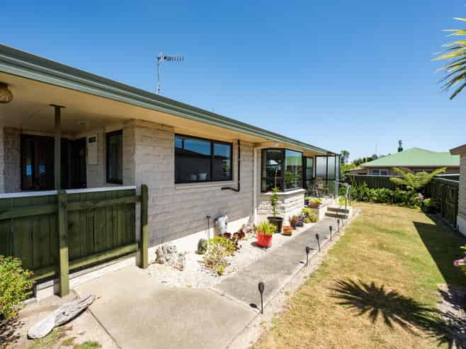 2/14 Marsden Road, Stoke