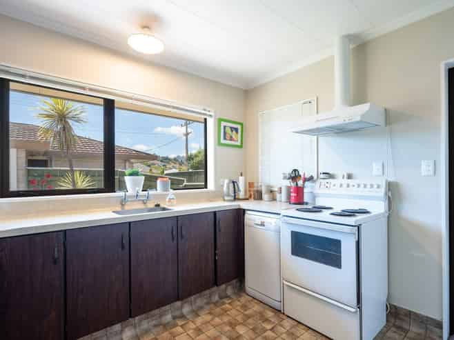 2/14 Marsden Road, Stoke