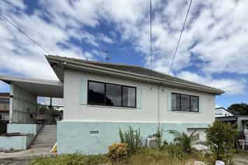 9 Grande Vue Road, Hill Park