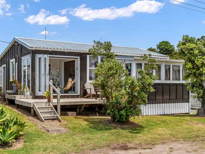 22 Kopipi Crescent, Ngunguru