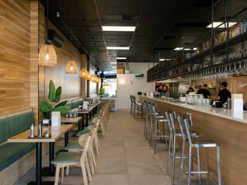 Strong Cashflow, Prime Freehold Location