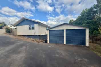 8 The Glade North, Pukekohe