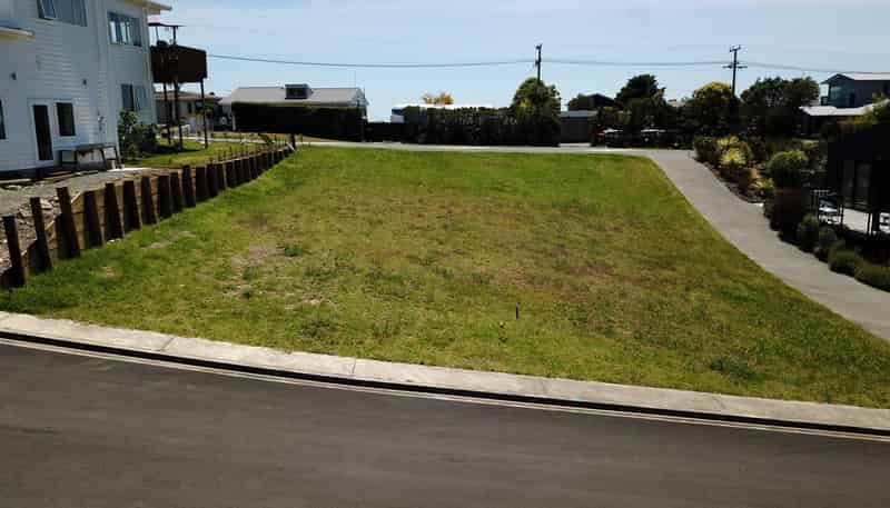 3 Milky Way, Langs Beach