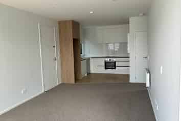 6/3 Treasure Lane, Te Atatu South