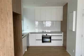 6/3 Treasure Lane, Te Atatu South