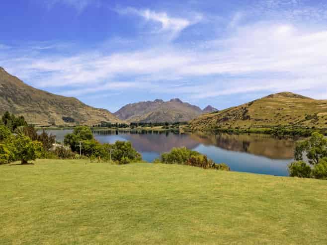 18 Wilding Road, Lake Hayes