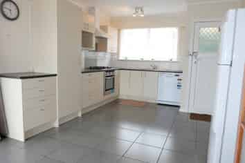 1 Hadfield St, Levin