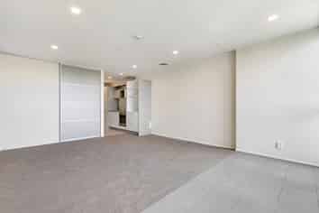 3X/16 Burton Street, Grafton