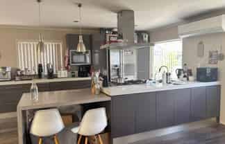 12 Morrow Avenue, Bucklands Beach