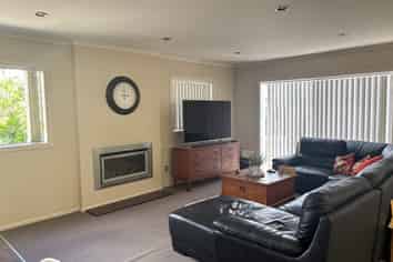 12 Morrow Avenue, Bucklands Beach