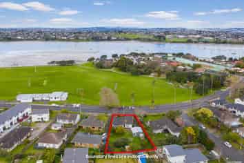 19 Dunkirk Road, Panmure