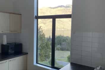 12/8 McKerrow Place, Sunshine Bay