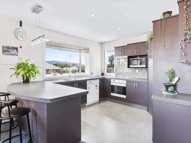 11 St Clair Close, Saint Clair