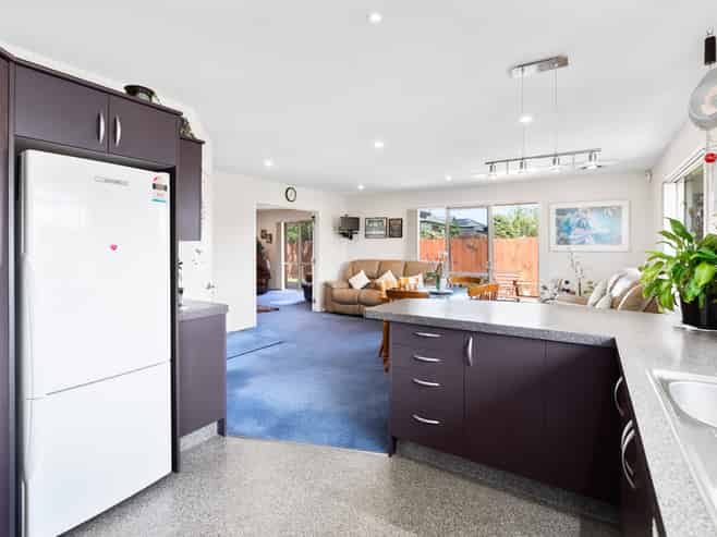 11 St Clair Close, Saint Clair