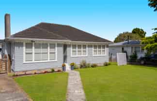 66 Kelvin Road, Papakura