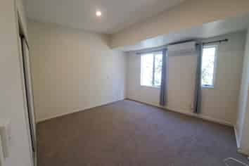 61 Albionvale Road, Glen Eden