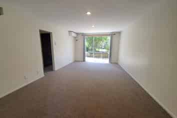 61 Albionvale Road, Glen Eden