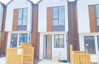 8/31 Mahalo Avenue, Wiri