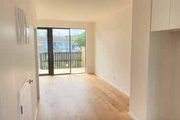 8/31 Mahalo Avenue, Wiri