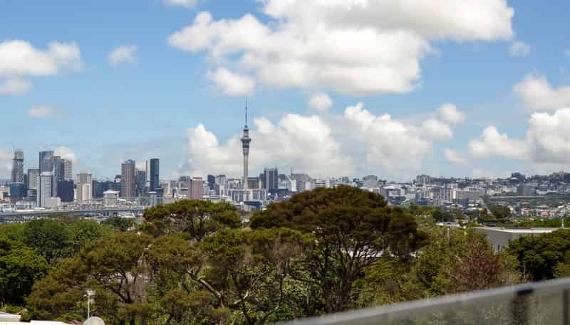 9/270 Onewa Road, Birkenhead