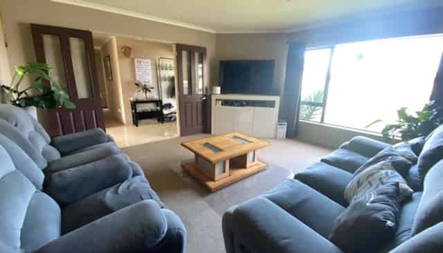 28 Gibbston Close, Huntington