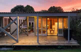  20 Owai Avenue Teal Bay, Oakura Coast