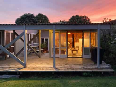  20 Owai Avenue Teal Bay, Oakura Coast