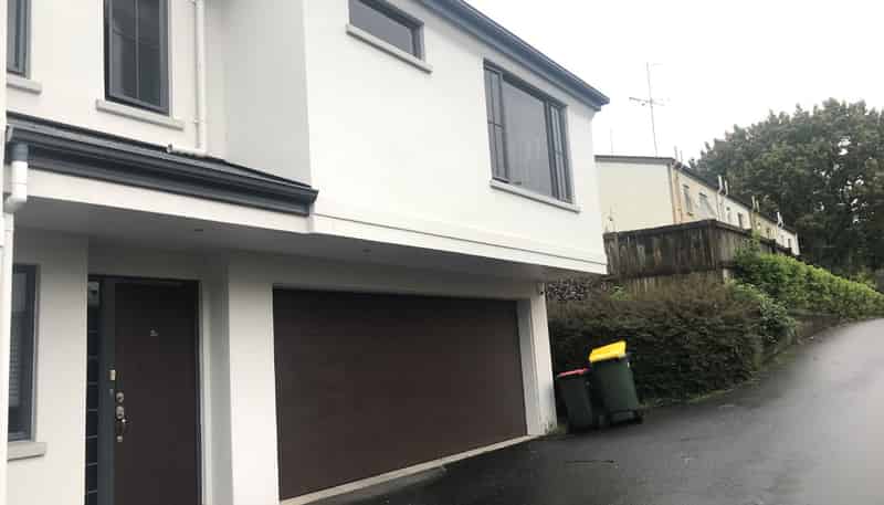 3/5A Opoia Road, Hamilton East