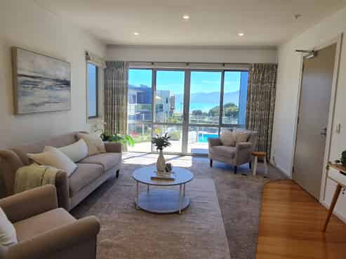 24/4 Seaview Road, Paraparaumu Beach