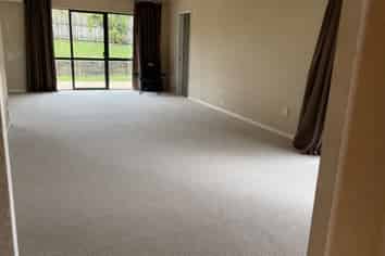 8 Eastland Road, Flat Bush