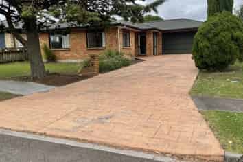 8 Eastland Road, Flat Bush