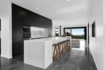 29 Washer Road, Omata