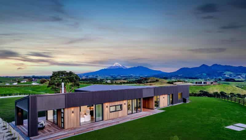 29 Washer Road, Omata