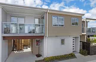 13D Sealord Place, Clendon Park