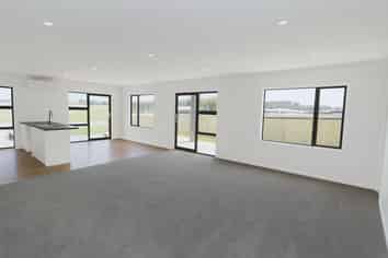 43 Magnolia Place, Levin