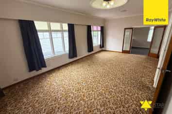 13 Roberton Road, Avondale