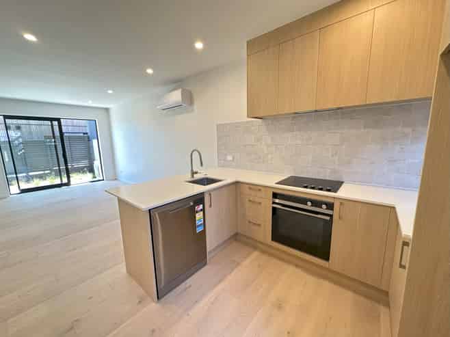 73a Roberta Avenue, Glendowie