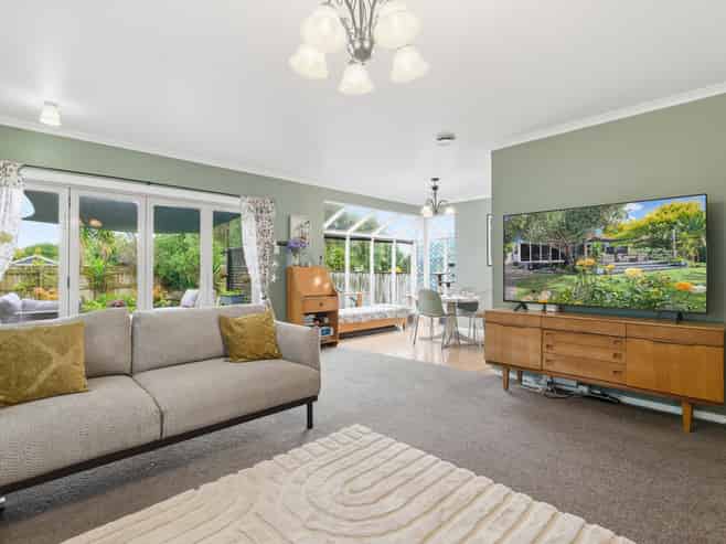 24 Maxwell Avenue, Durie Hill