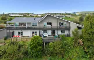 117 State Highway 33, Tikitere