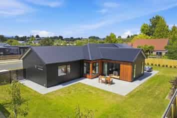 114 Iwa Street, Mapua