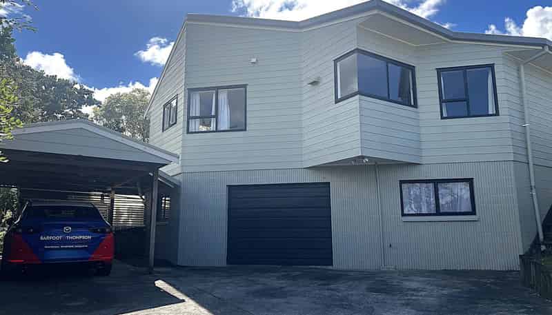 2/10 Sumich Place, West Harbour