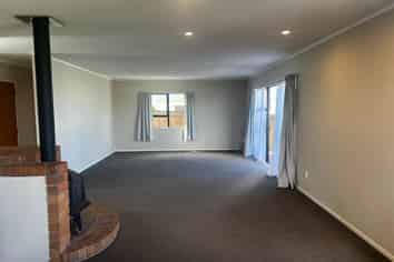 2/10 Sumich Place, West Harbour