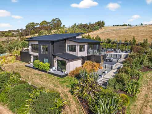 12 Airstrip Ridge, Parkvale