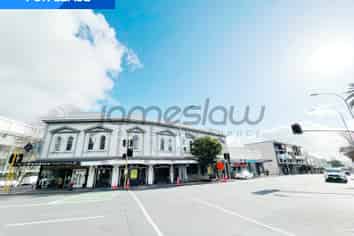 Spacious Retail on Busy Corner